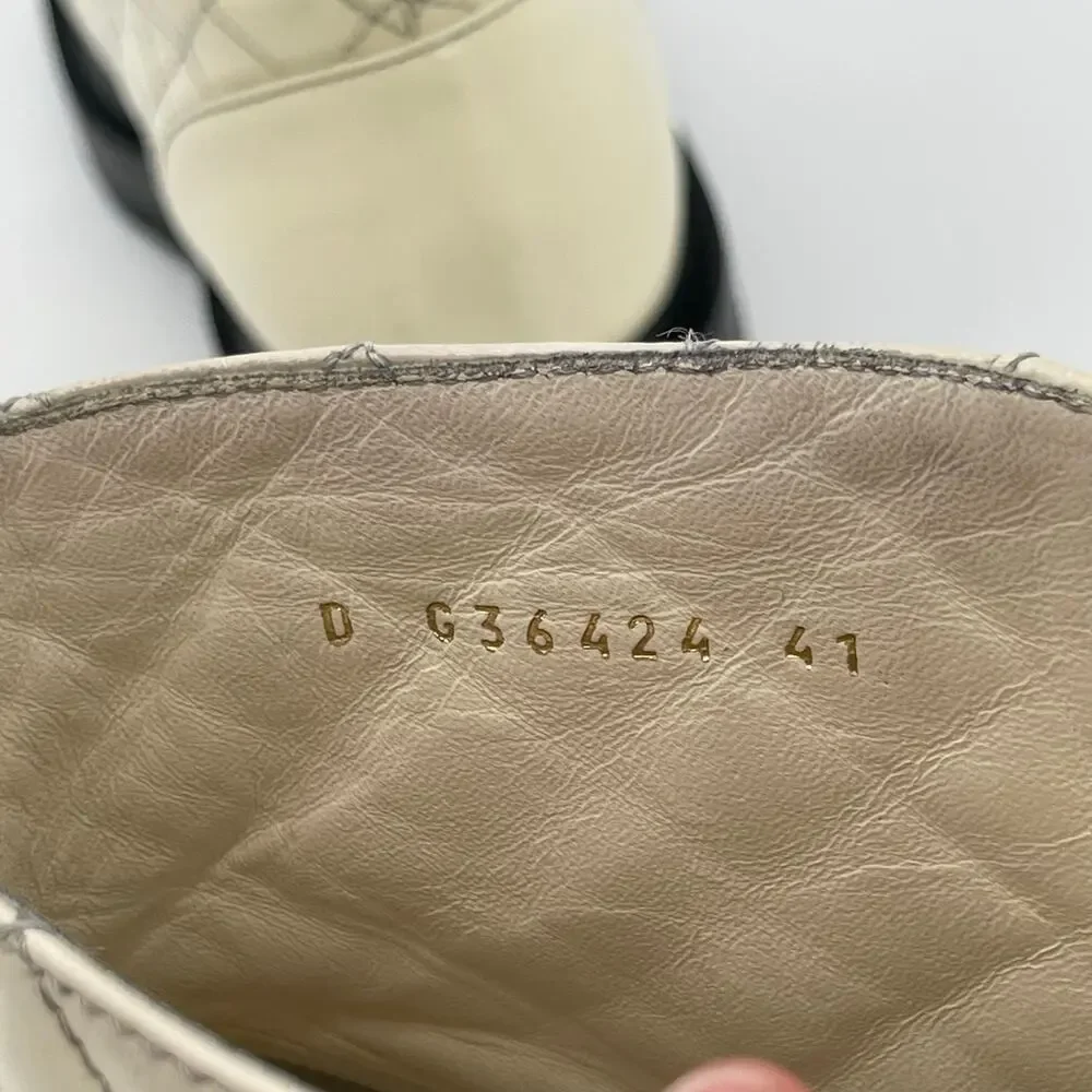 Chanel Brave Ivory Black Quilted Leather Chain CC Cap Tap Combat Boots EU 41